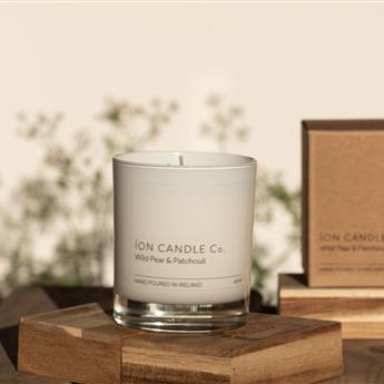 Wild Pear &amp; Patchouli Candle